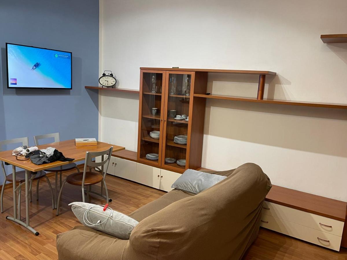 Ferienwohnung Bellisimo Apartamento A Nuovo, Garage In Propieta Arona Exterior foto